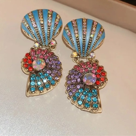 Anthropologie Seashell Blue Ocean Crystal Earrings - Picture 9 of 9